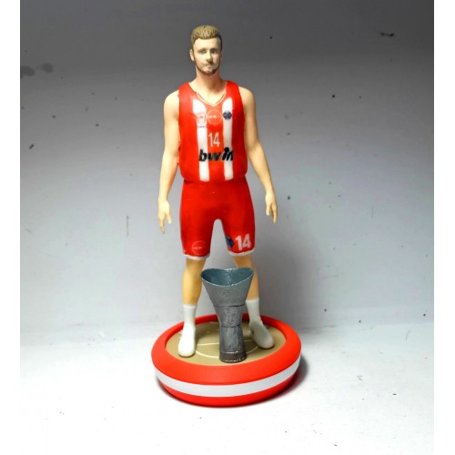 1/24 Sasha Vezenkov Olympiacos FInal Four 2026 Winners kit handpainted figure